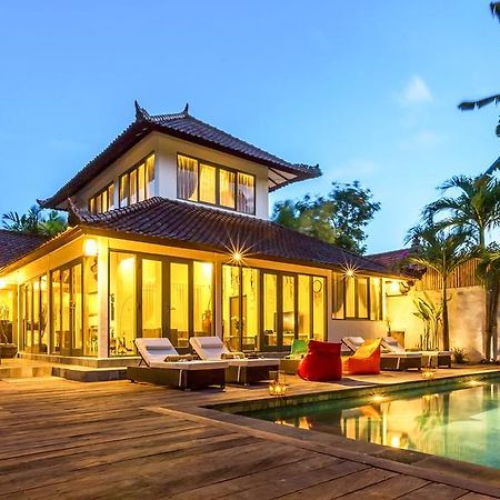 Luxury Villa Kudeta 300M Beach And Heart Of Seminyak Εξωτερικό φωτογραφία